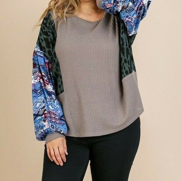 Umgee Puff Sleeve Zip Front Top with Contrast Striped Trim main image 1